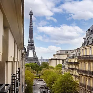 4* Hotel Canopy By Hilton Eiffel Tower