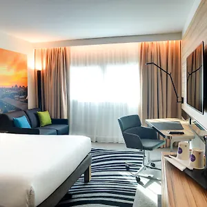 Novotel 14 Porte D'orleans Hotel