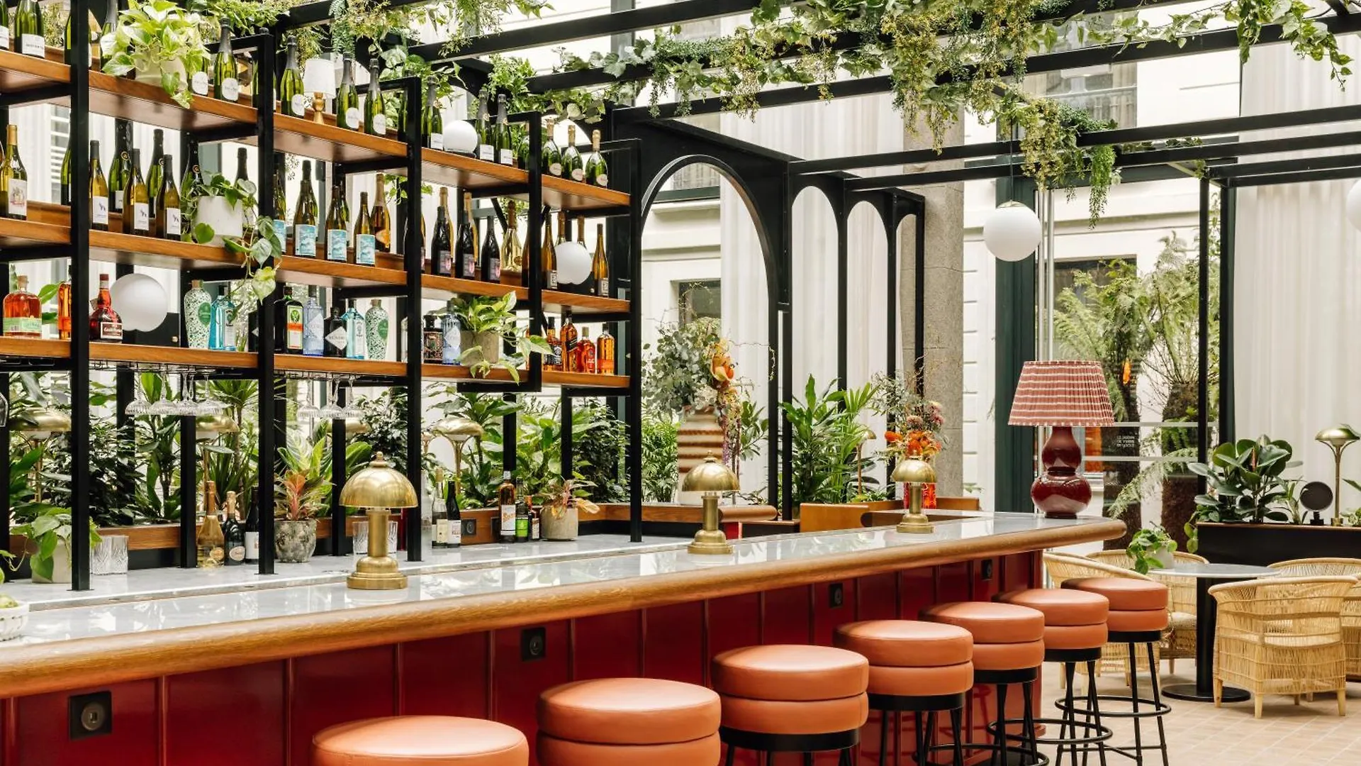 Le Jardin De Verre By Locke Paris France