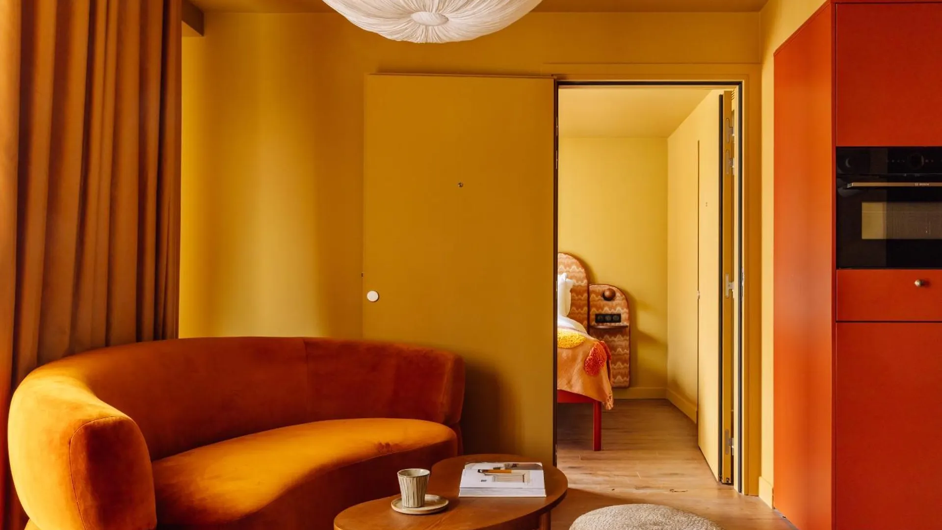 Hotel Le Jardin De Verre By Locke Paris