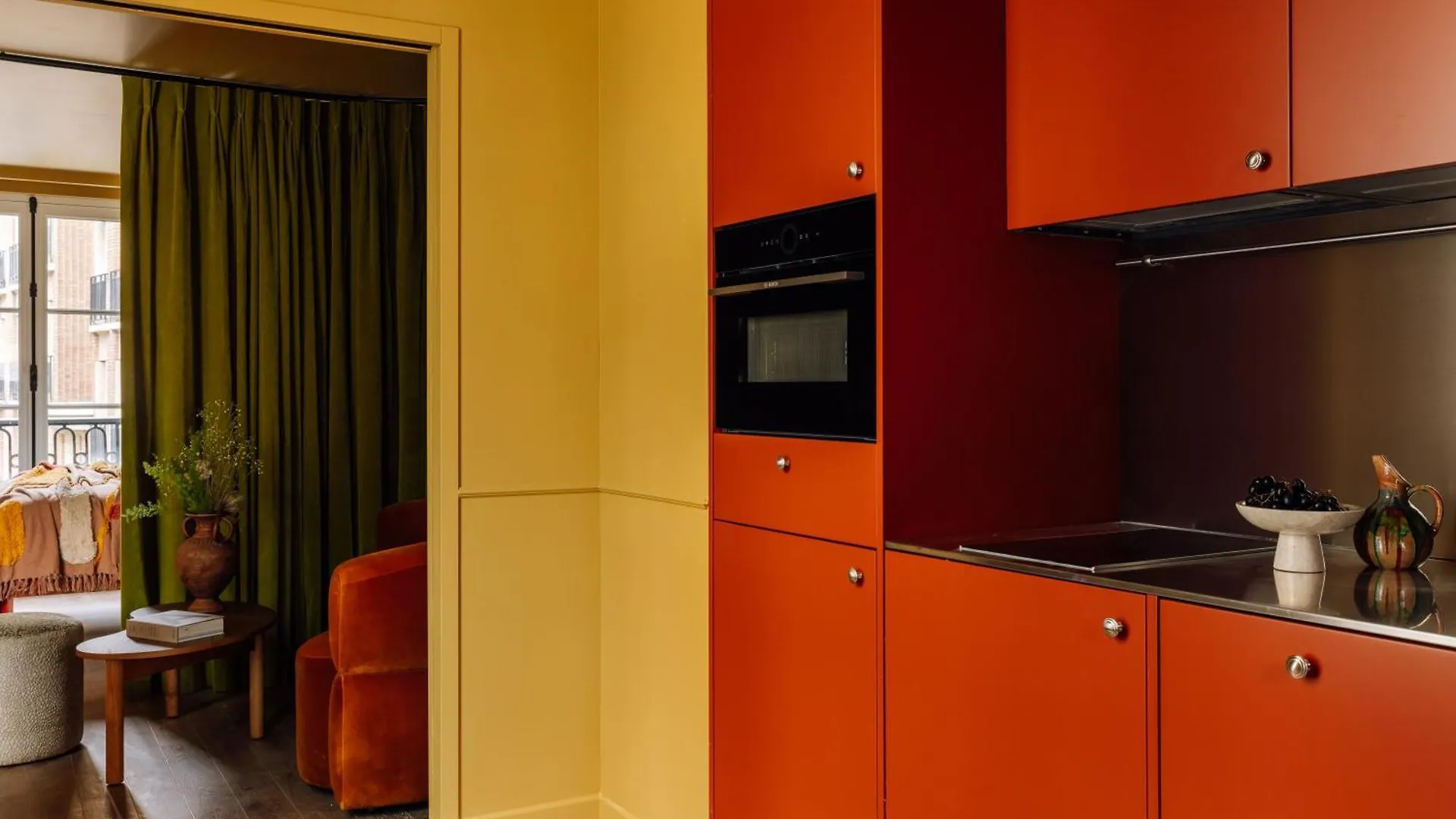 Hotel Le Jardin De Verre By Locke Paris