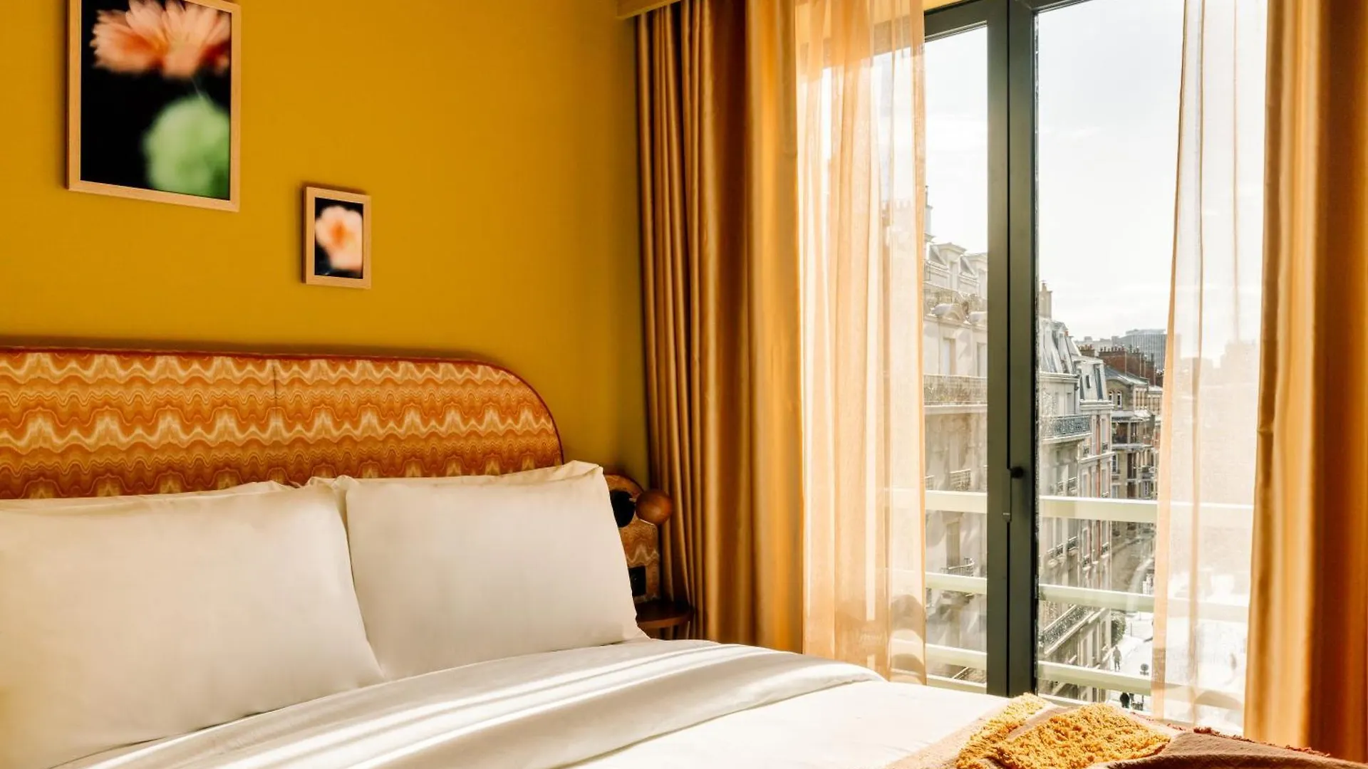 Hotel Le Jardin De Verre By Locke Paris