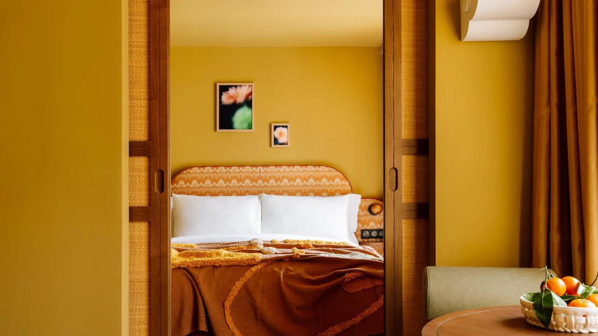 Le Jardin De Verre By Locke Paris Hotel