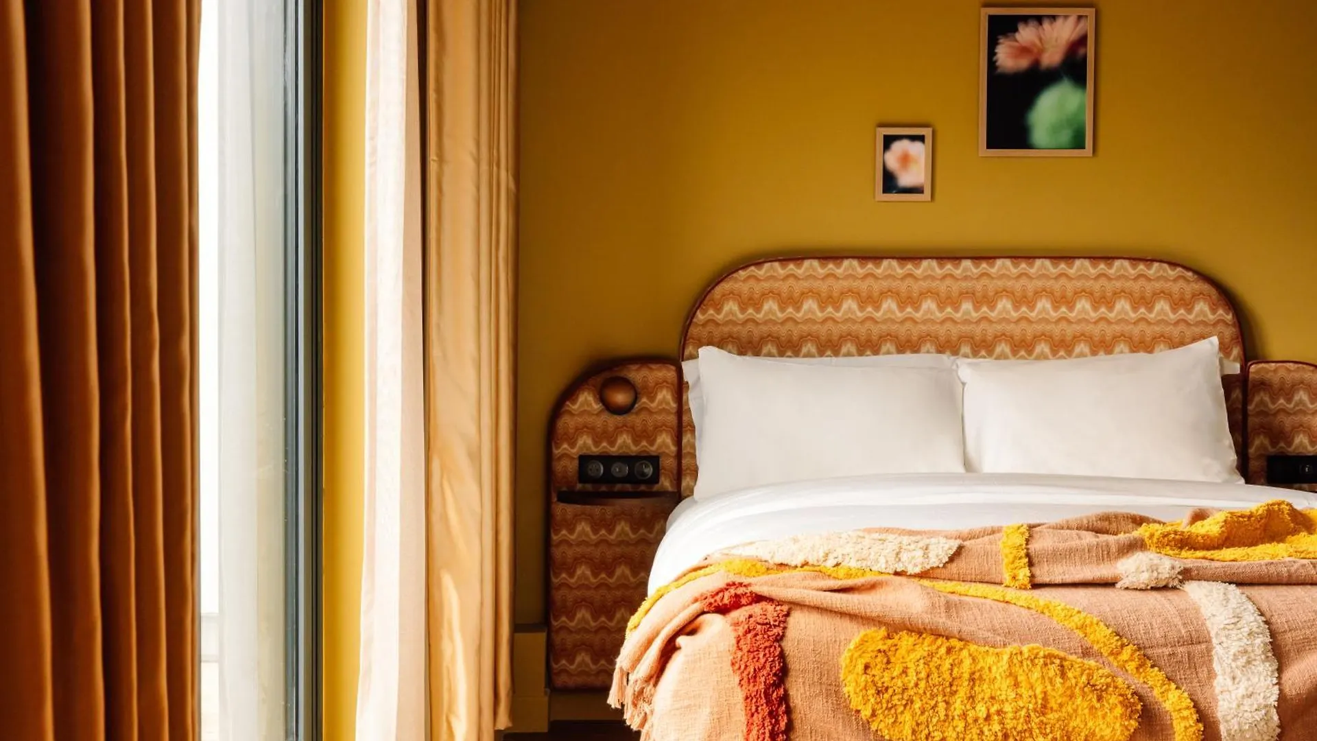 Hotel Le Jardin De Verre By Locke Paris