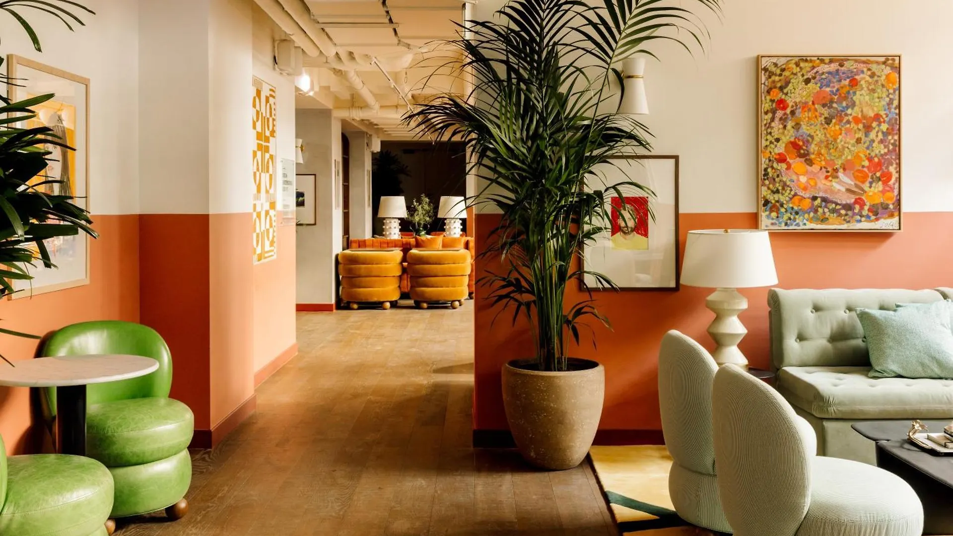 Le Jardin De Verre By Locke Paris Hotel