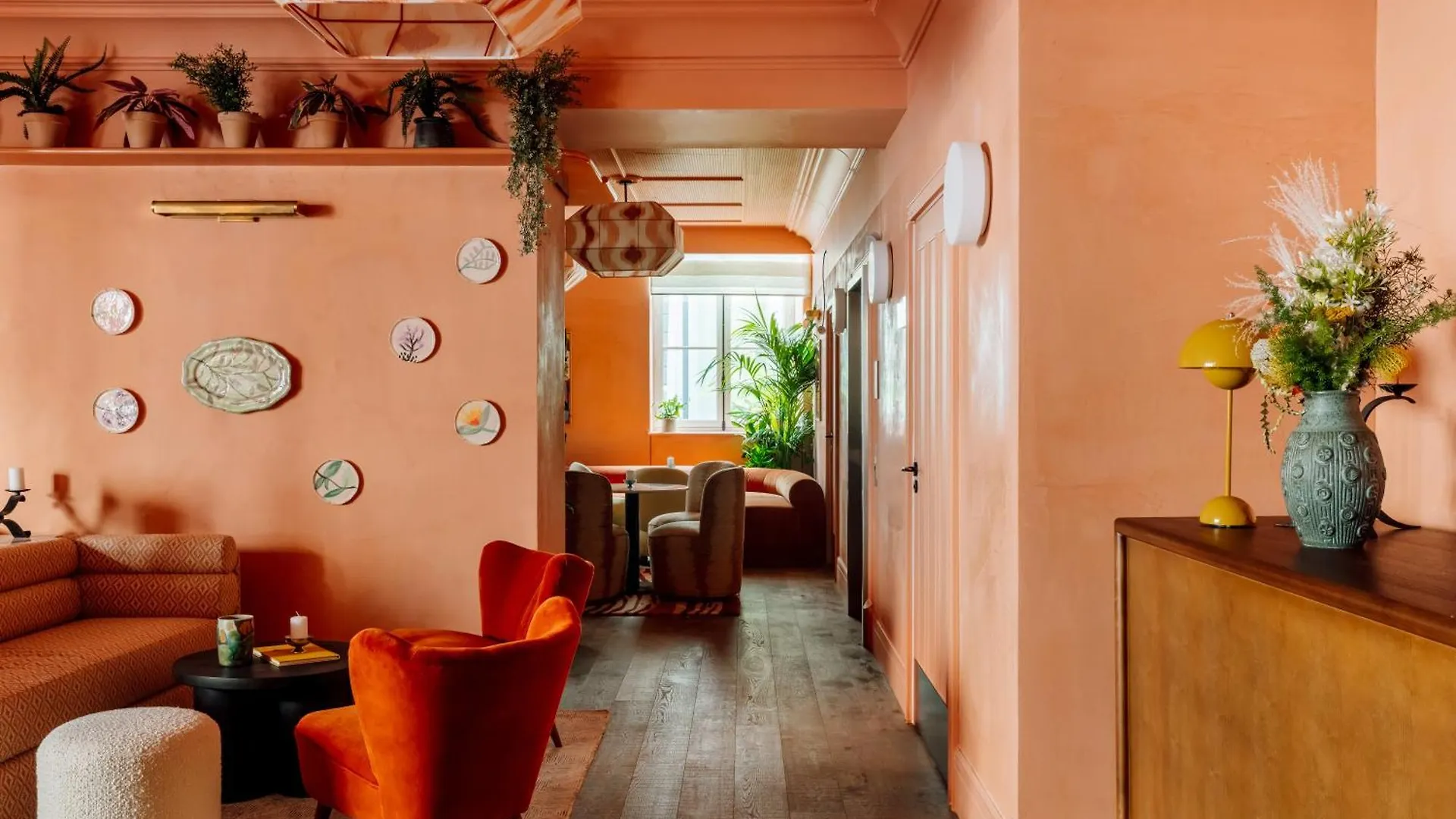 Hotel Le Jardin De Verre By Locke Paris